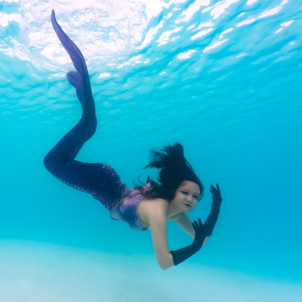 Mermaid Inc underwater shoot